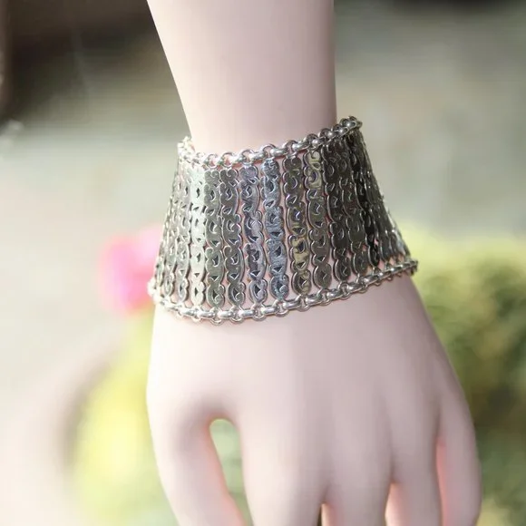 Lois Hill Sterling Silver Scroll Link Bracelet - Picture 9 of 13